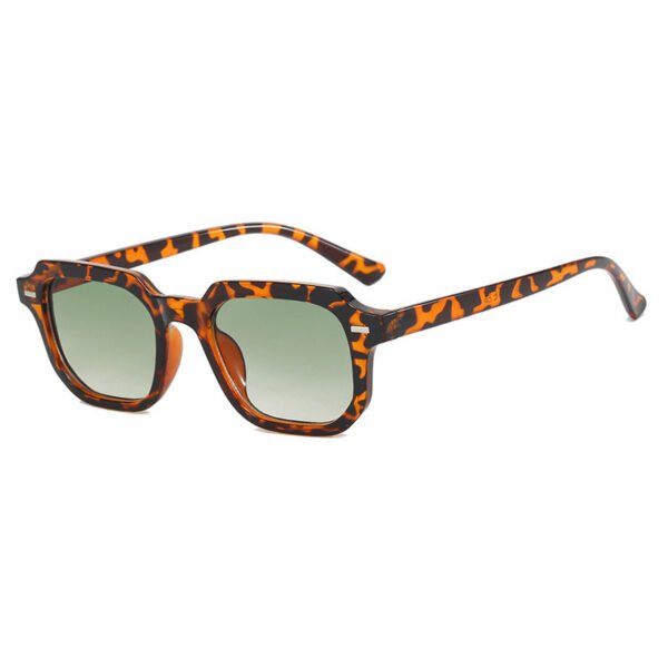 Chic-Street Luxury Aesthetic Shades – Effortless Euro-American Minimalist Sunglasses
