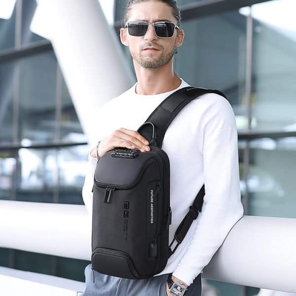 3a7a9401-865d-4353-bfb9-d330a3868246.jpg Back Pack For Men